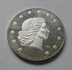 1981 World Wide Mint Vintage Silver Eagle 1 oz .999 Silver Round
